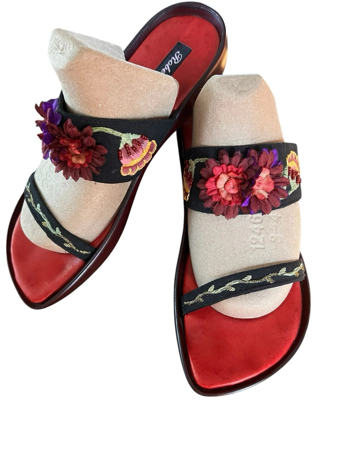 VTG ROBERT CLERGERIE APPLIQUÉD EMBROIDERED SLIDE PLATFORM SANDALS SZ. 6.5, 36.5