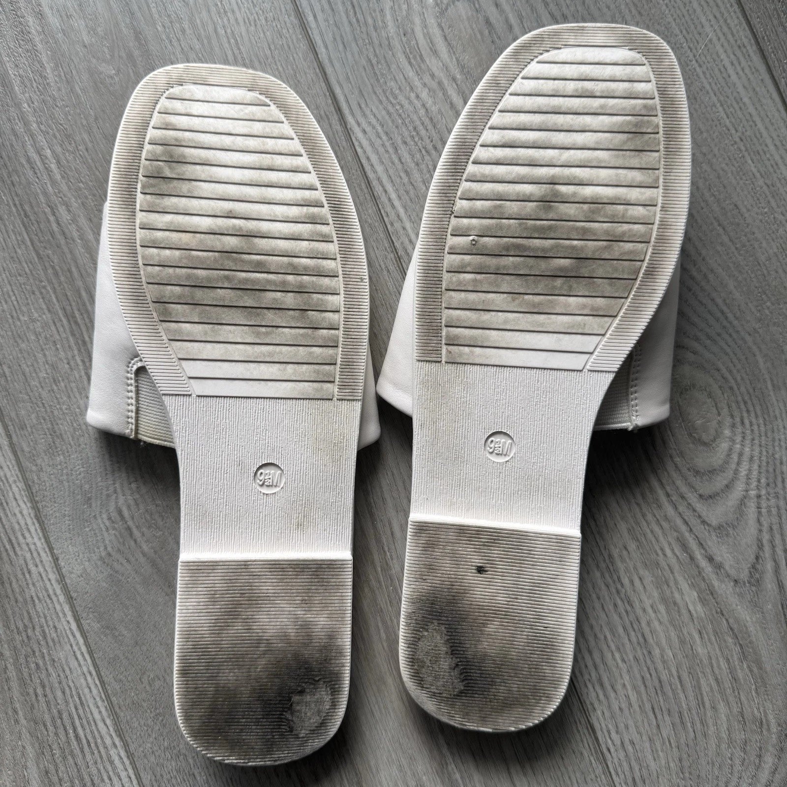 Rachel Zoe White Faux Leather Slip-On Cushioned Slides Sandals Womens size 9.5