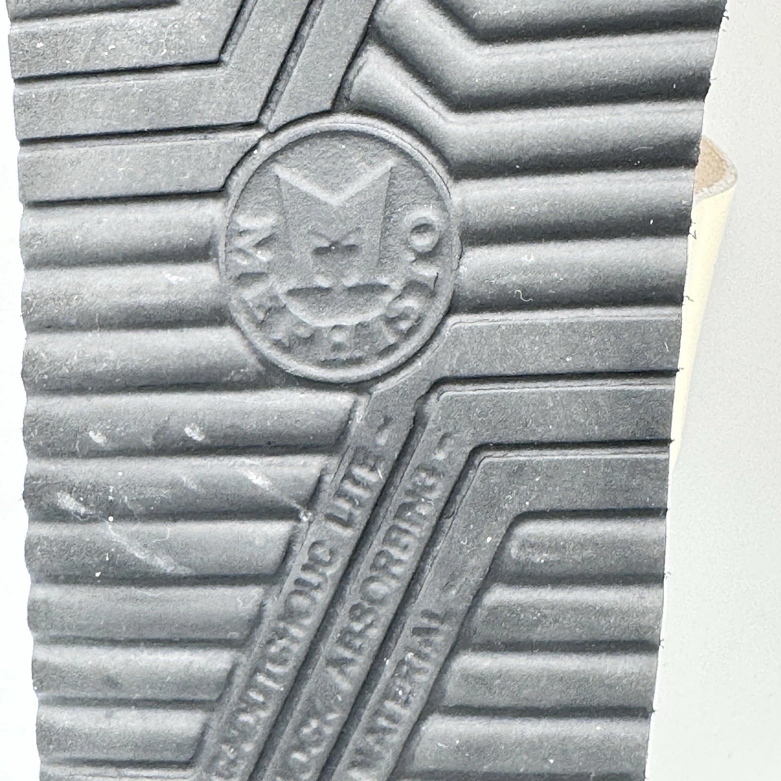 Mephisto Norie Bling Buckle Slide Sandals Ivory Patent Leather Flat Size 7 37