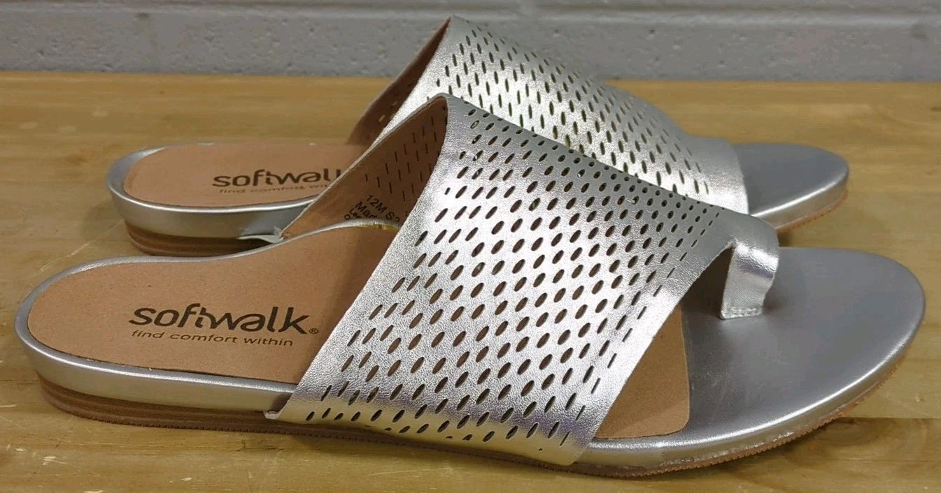 W30 NEW Softwalk Corsica II Womens 12M Slide On Leather Sandals Silver