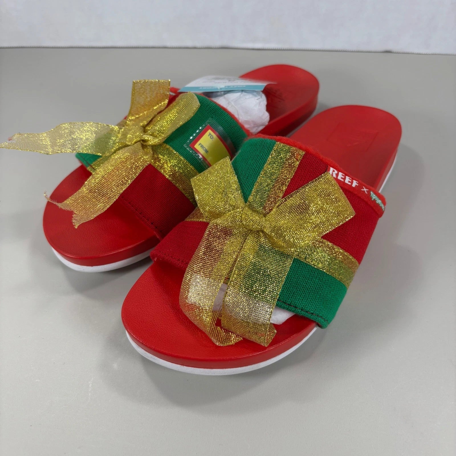 Reef x Tipsy Elves Womens Holiday Present Slides Red Green Gold Bow Sandals Sz 8