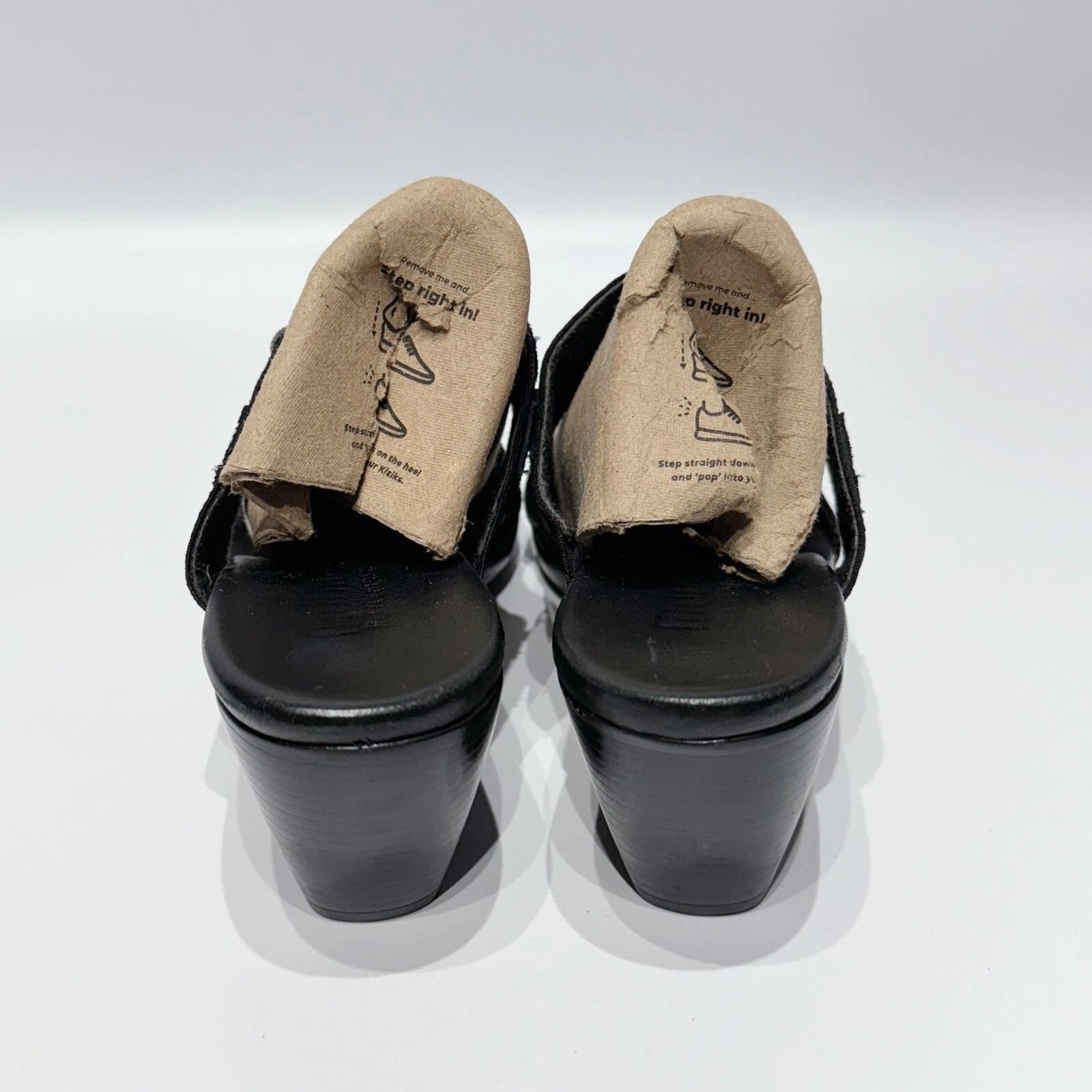 MUNRO AMERICAN Black Snakeskin Style Leather Heeled Slide Sandals Women Size 8N