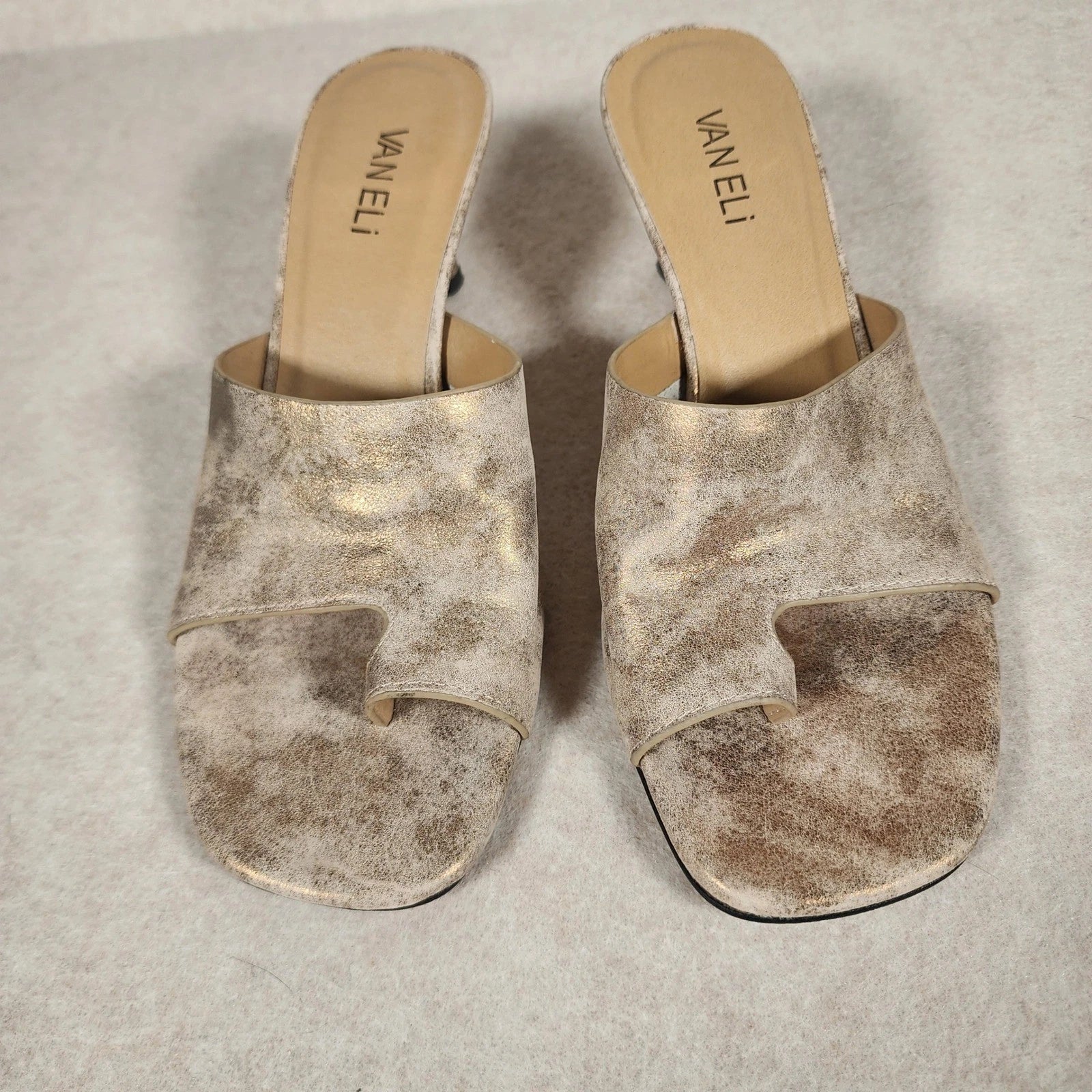 VanEli Kitten Heel Mules Thong Sandal Slides Gold Metallic 8.5M