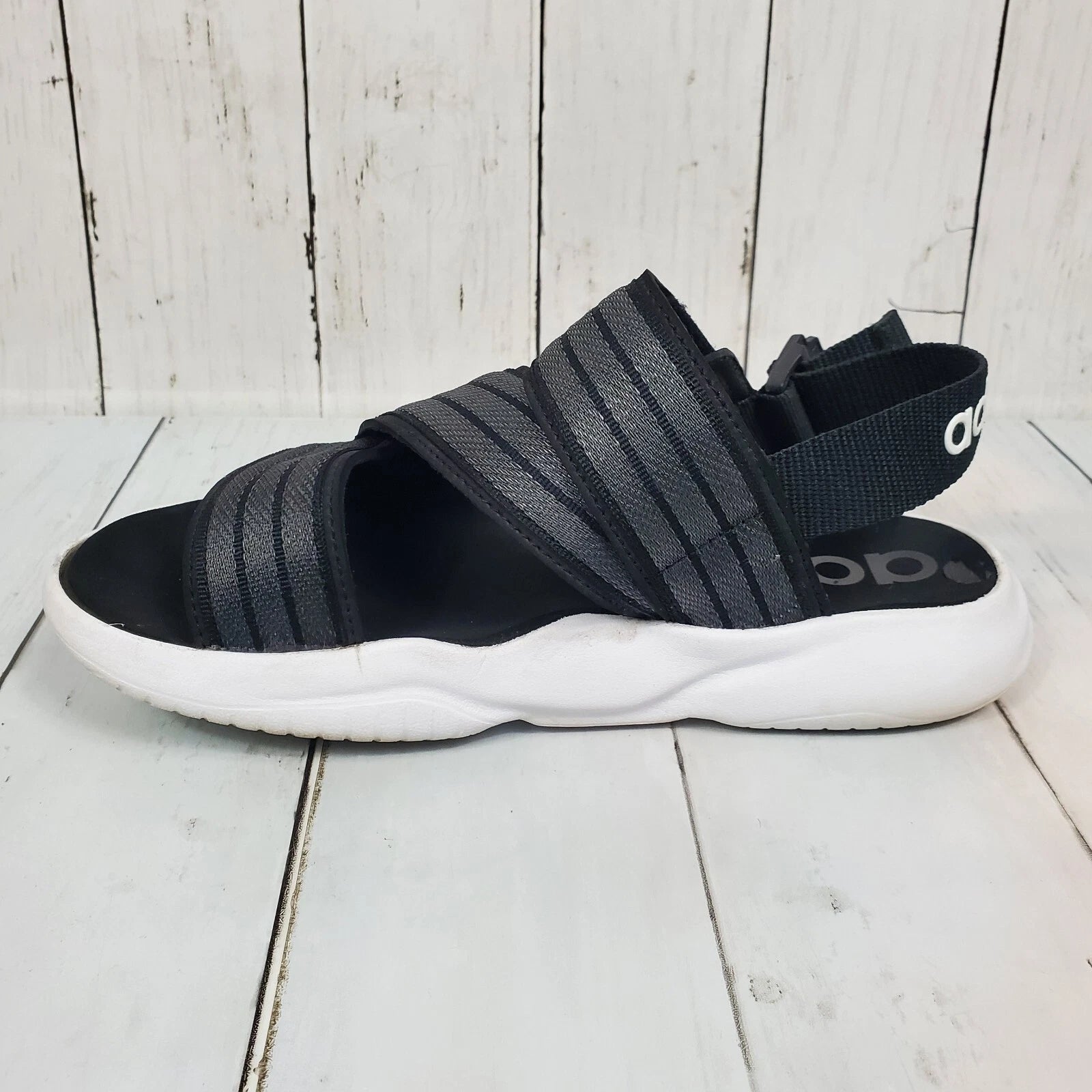Adidas 90s Style Sandal Slides Women's Size 7 Black White Comfy Straps Stretch