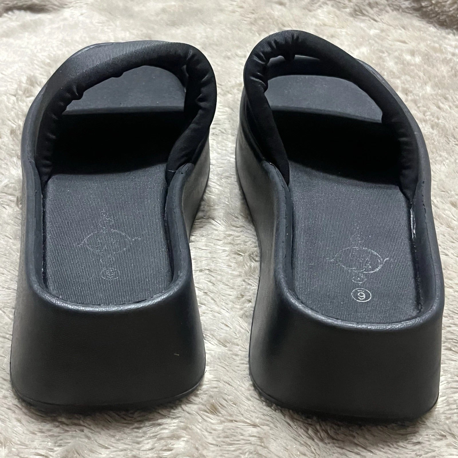 Sole Mates Black Slip On Platform Wedge Slides Sandals Womens Size 6