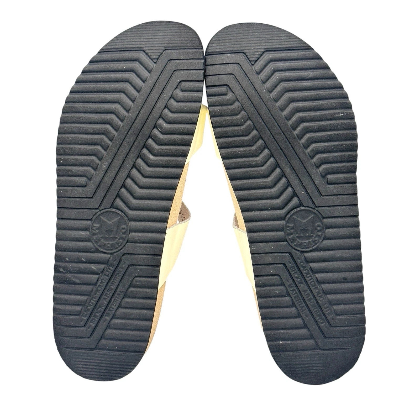 Mephisto Norie Bling Buckle Slide Sandals Ivory Patent Leather Flat Size 7 37