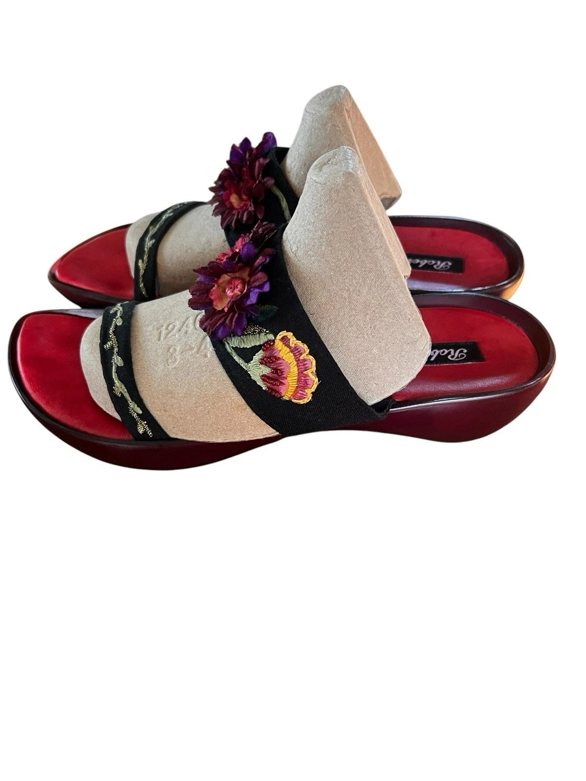 VTG ROBERT CLERGERIE APPLIQUÉD EMBROIDERED SLIDE PLATFORM SANDALS SZ. 6.5, 36.5