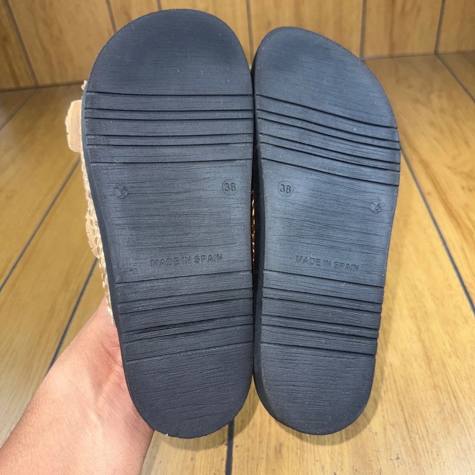 Yokono Gold Woven Leather Adjustable Buckle Slides Sandals Size 7.5