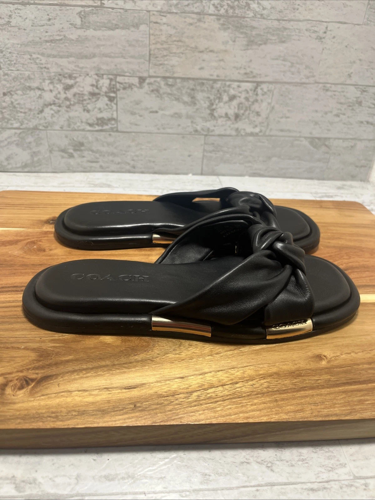 COACH Brooklyn Black Leather Knot Bow Flat Slides Sandals Sz 6 B - New