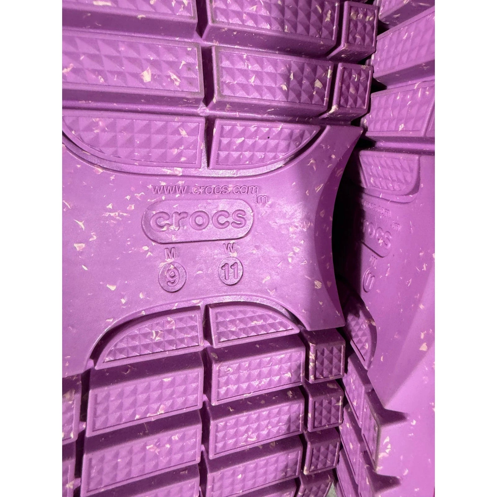 NWT Crocs M9/W11 Mega Crush Sandal Lavender Very Berry Platform Comfort Shoes