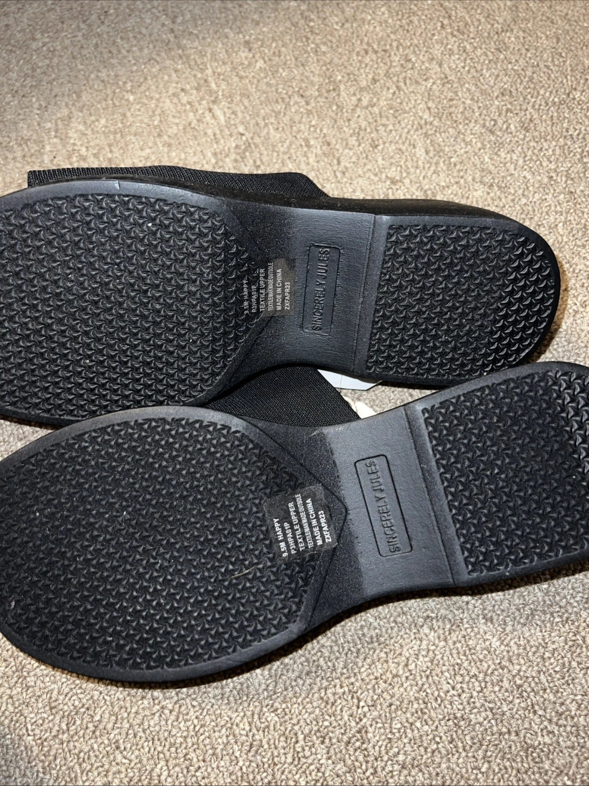 Sincerely Jules | Black Platform Slide Sandals | Y2K Style | Size 9 1/2