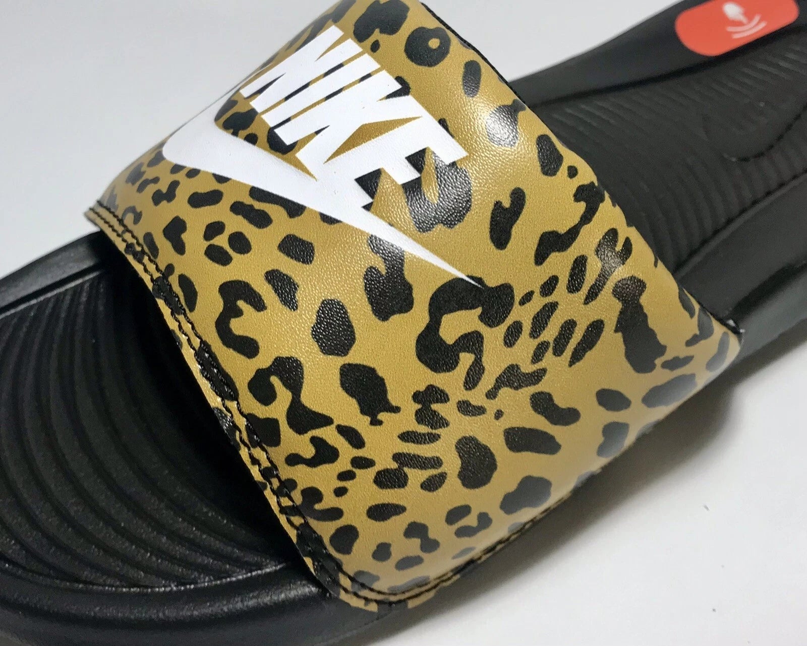 NIKE VICTORI ONE Women's Printed Slide Sz. 7 Chutney/Multicolor Style #CN9676700