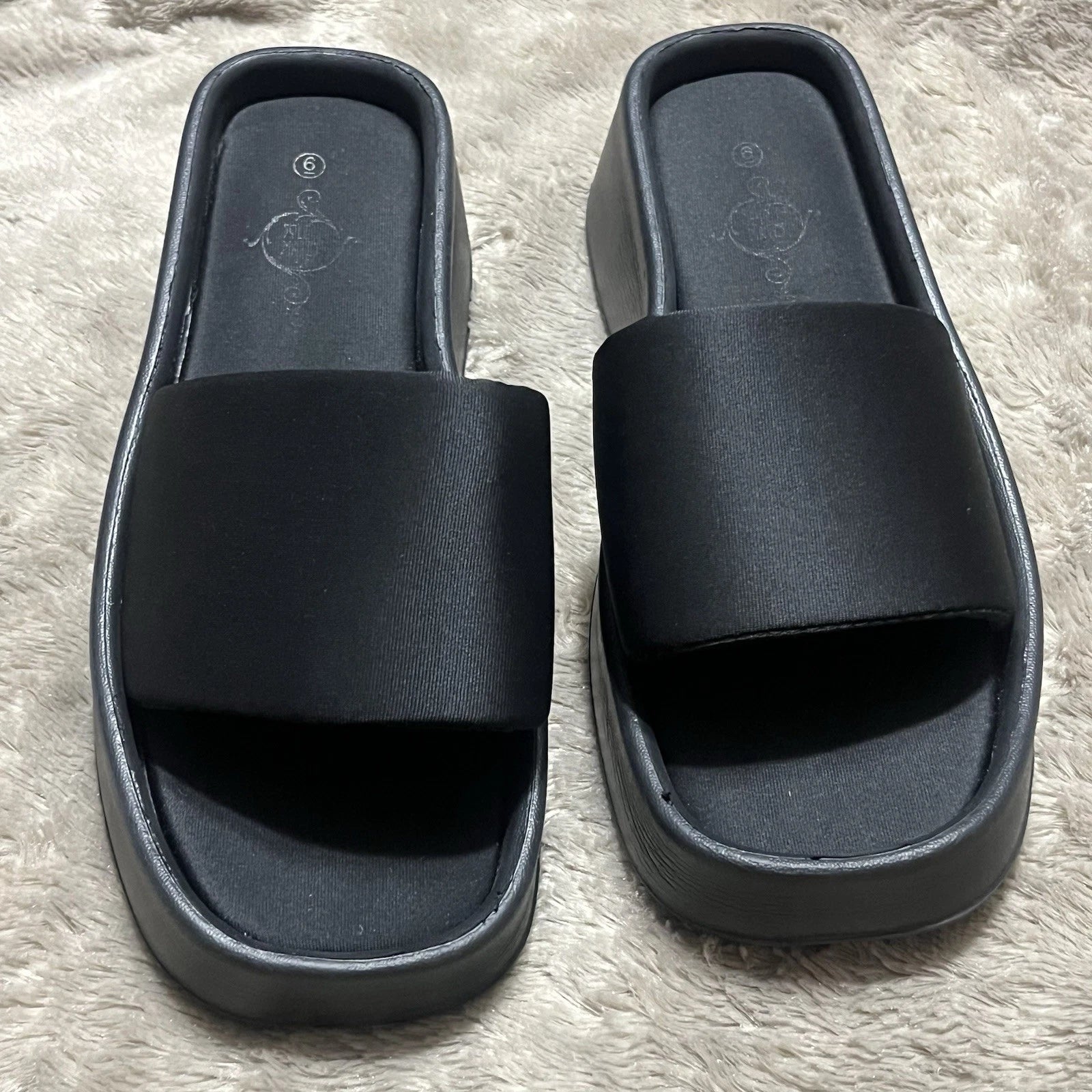 Sole Mates Black Slip On Platform Wedge Slides Sandals Womens Size 6