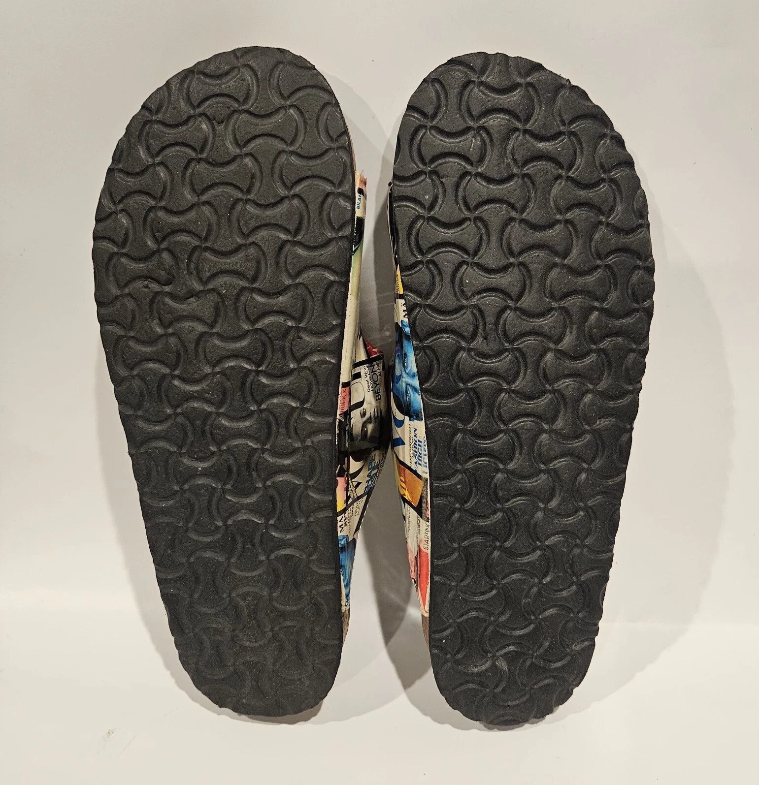 Vogue Magazine Glossy Collage Two Strap Bork Pierre Dumas Sandals sz 8