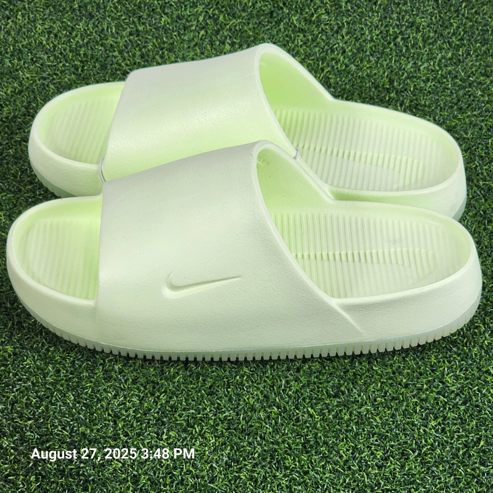 Nike Calm Slide Women's Size 8 Lightweight Active Slides Sandals Yellow Green