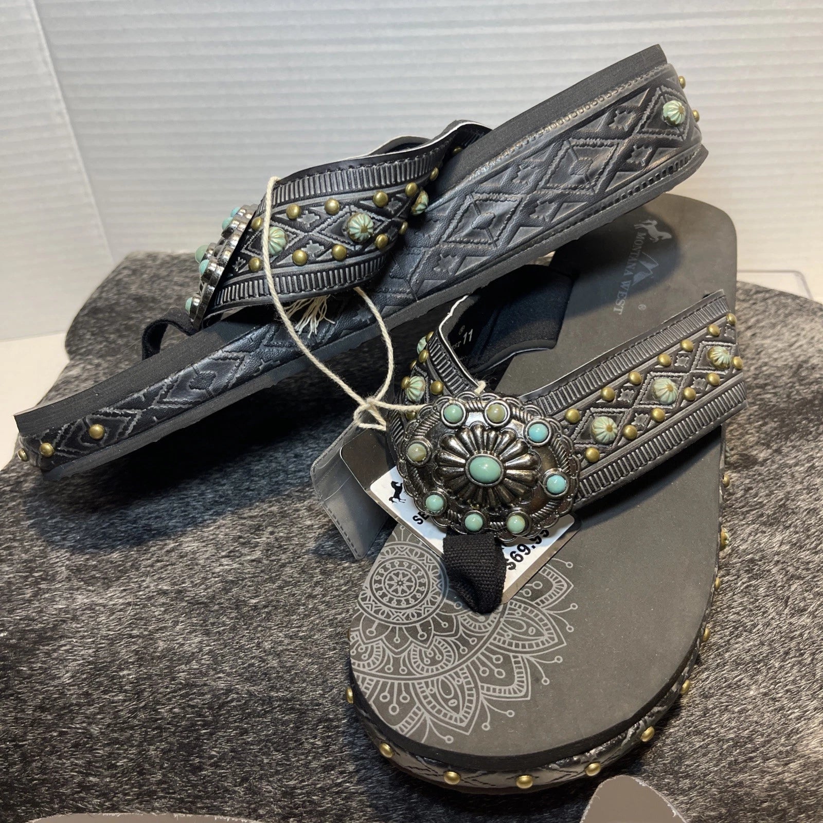 Montana West Black Embossed w/Studs Western Style Wedge Sandals Sz11-11.5