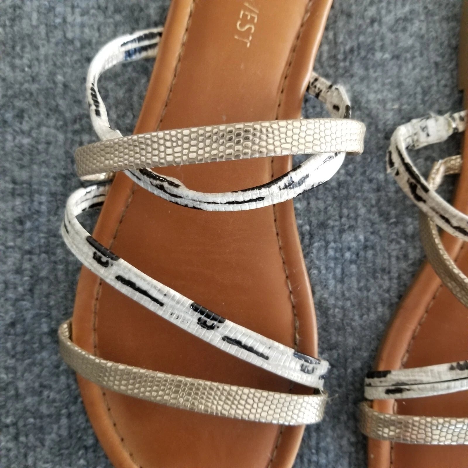 Nine West Women US 9M Strappy Sandals Gold Brown with Gray Snake Pattern Slides*