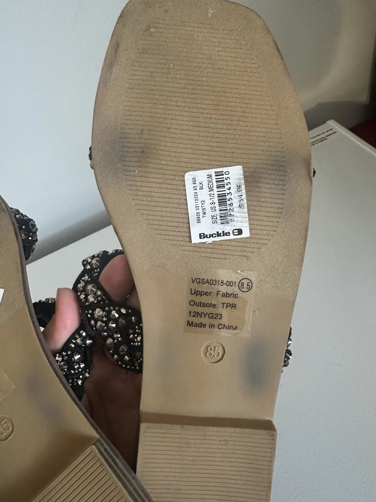 Women’s 8.5 Formal Sandles  (Buckle) flip flops fashion