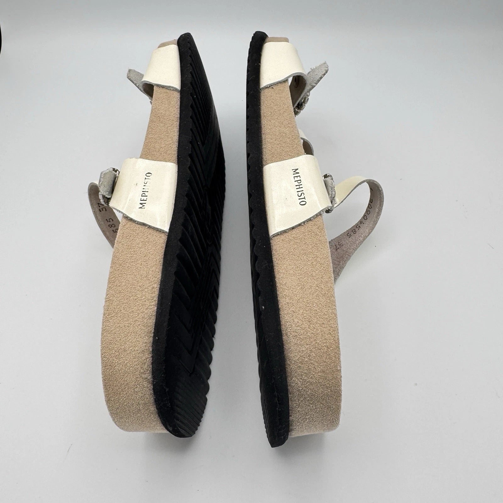 Mephisto Norie Bling Buckle Slide Sandals Ivory Patent Leather Flat Size 7 37