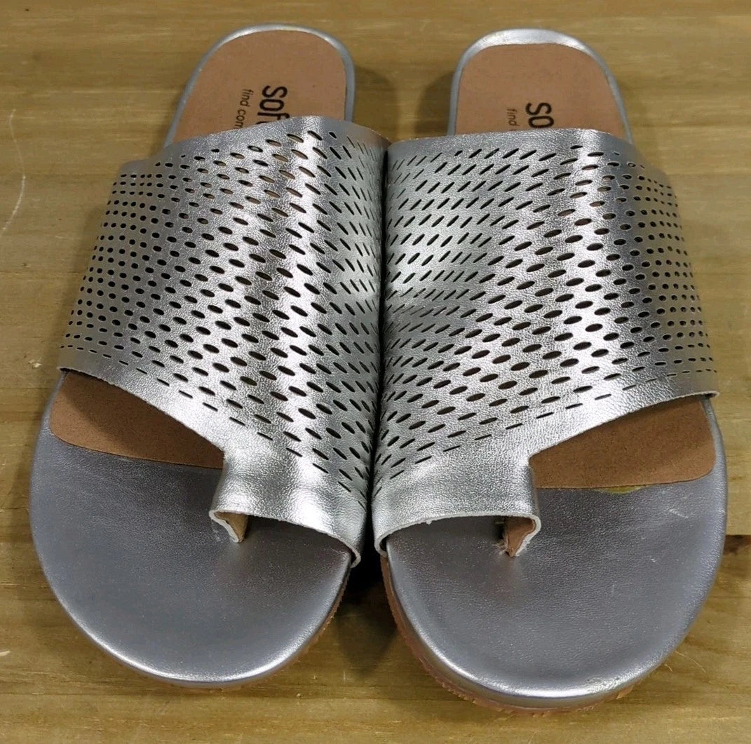 W30 NEW Softwalk Corsica II Womens 12M Slide On Leather Sandals Silver