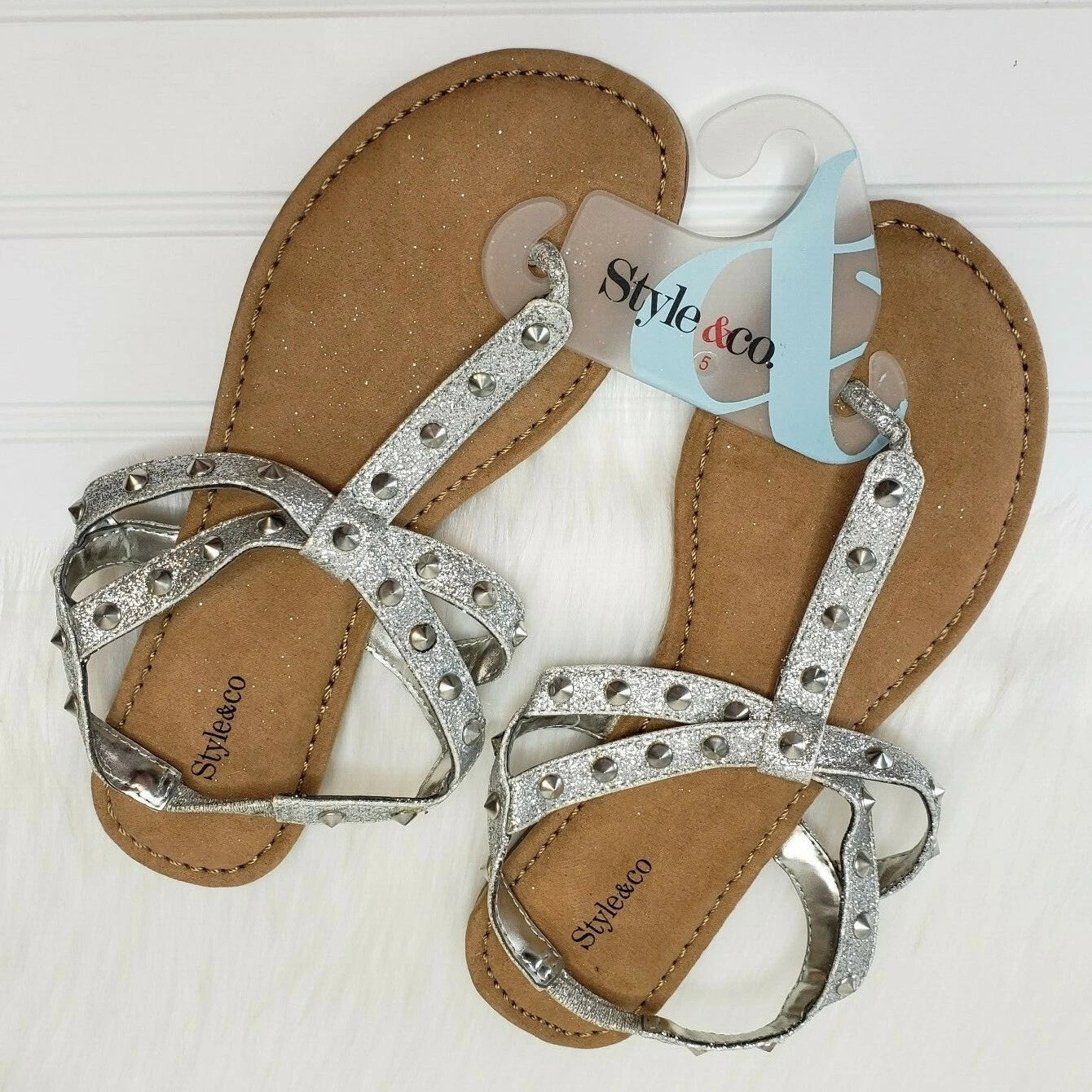 Style & Co Zoee Women's Size 6 Silver Sparkle Studs Thongs Sandals Shoes