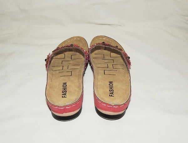 Women's Sz8.5(41) Red Floral-Applique Rhinestone Wedge Fashioned Flip Flops