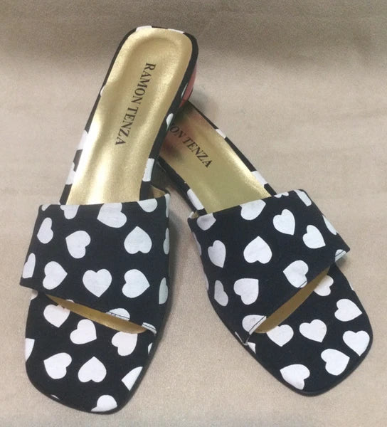 Vintage Ramon Tenza Black & White Heart Slide Sandals Size 9 1/2B