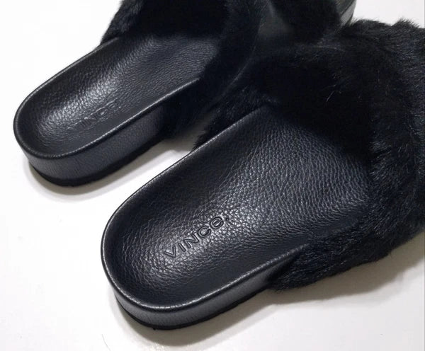 NIB Vince Garrison Italian Lamb Fur & Leather Slide Sandal in Black $250