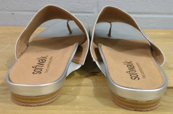 W30 NEW Softwalk Corsica II Womens 12M Slide On Leather Sandals Silver