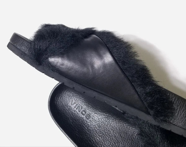 NIB Vince Garrison Italian Lamb Fur & Leather Slide Sandal in Black $250