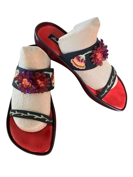 VTG ROBERT CLERGERIE APPLIQUÉD EMBROIDERED SLIDE PLATFORM SANDALS SZ. 6.5, 36.5