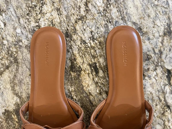 Nordstrom Carolina Slide Tan Toffee 8 Sandals Classic Coastal Boho Chic NWOB