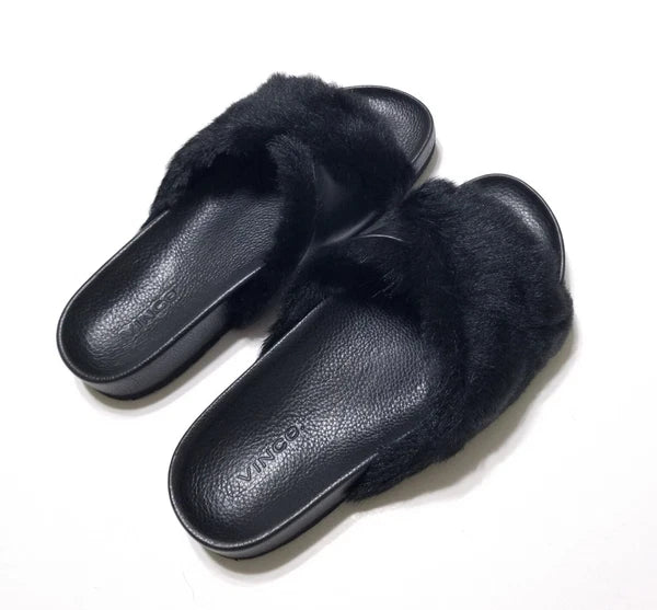 NIB Vince Garrison Italian Lamb Fur & Leather Slide Sandal in Black $250