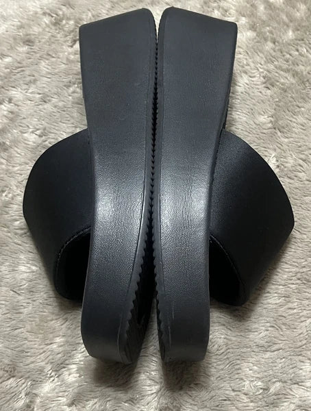 Sole Mates Black Slip On Platform Wedge Slides Sandals Womens Size 6