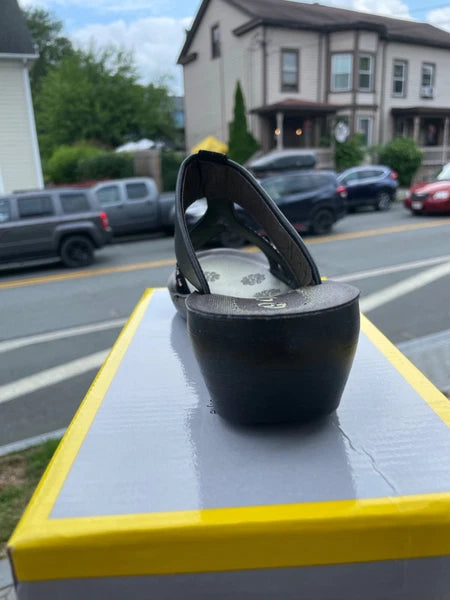 Womens Sparkling Brown QW Open Toe Sandals New in Box style L-17