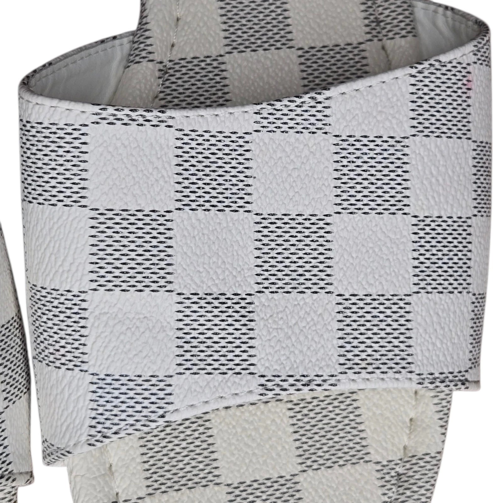 Womens Faux Leather Gray White Checkered Open Toe Flats Slide Sandals Size 9