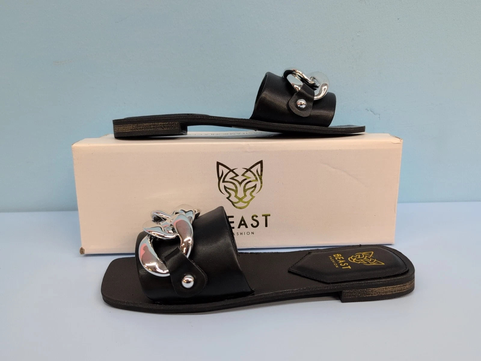 Beast Fashion LANA-01 Nude Chain Women's Flat Slide Sandals Size US 6.5 Black