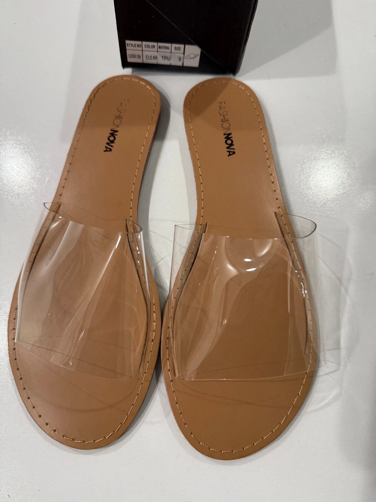 Fashion Nova "Are We Clear" Sandal Slide Clover 135A Size 9 Clear Jelly NEW