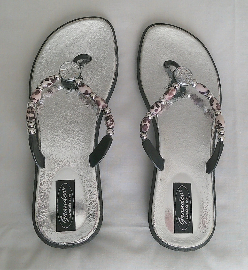 GrandCo Silver Thong Slide-on Sandal Bead Straps Silver 1" Heel Size 8M