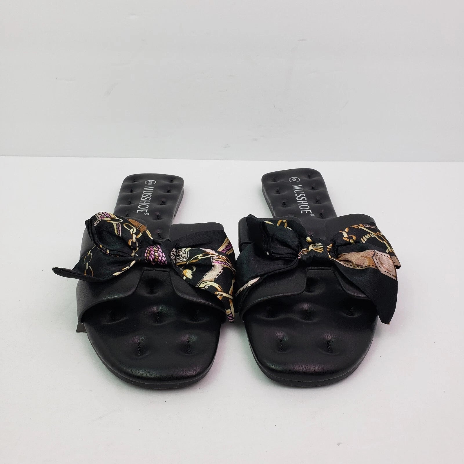 Musshoe Womens Size 9 Black Ribbon Bow Fashion Slip On Slide Sandals