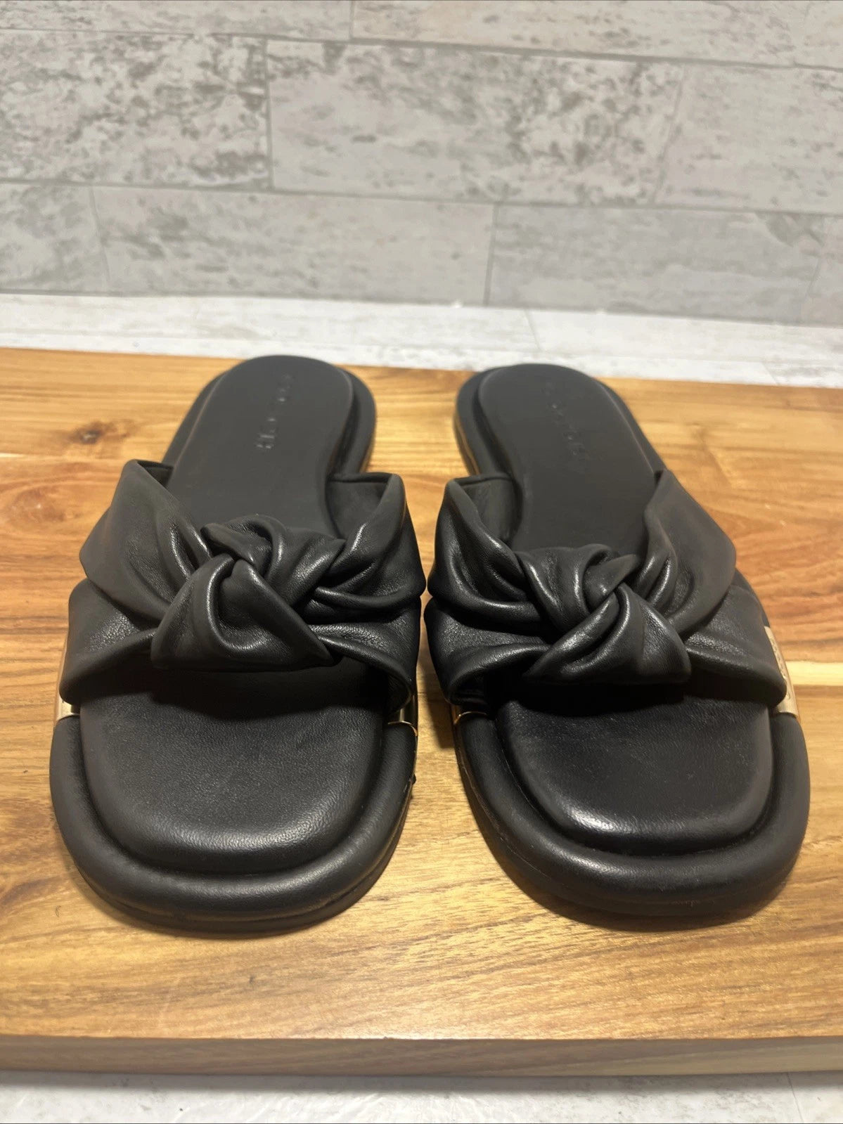COACH Brooklyn Black Leather Knot Bow Flat Slides Sandals Sz 6 B - New