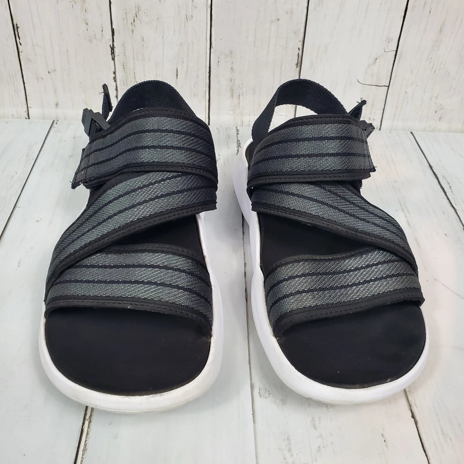 Adidas 90s Style Sandal Slides Women's Size 7 Black White Comfy Straps Stretch