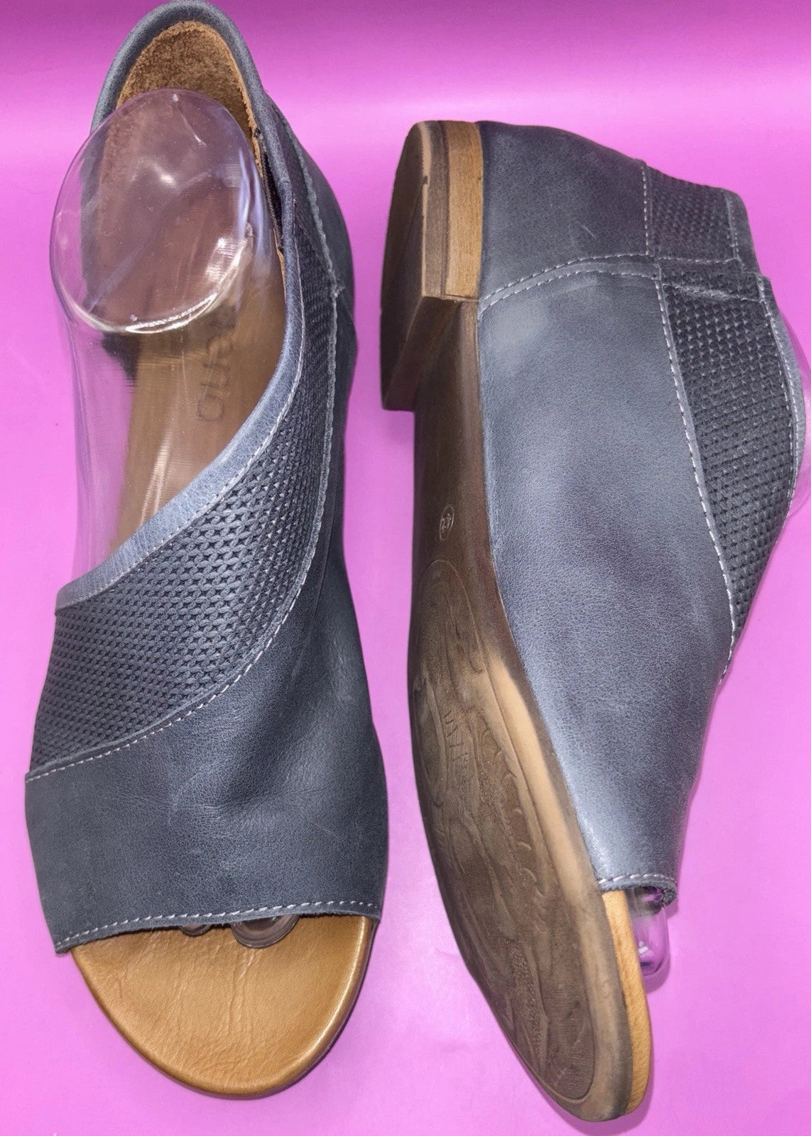 Bueno Tahiti Blue Soft Leather Open Toe Sandals WMS Sz 11/42 Comfort EUC (0421)