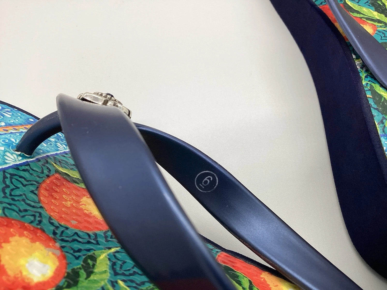 Brighton Orange Blossom Navy Wedge Flip Flops Sz 6 Silver Gem Mediterranean