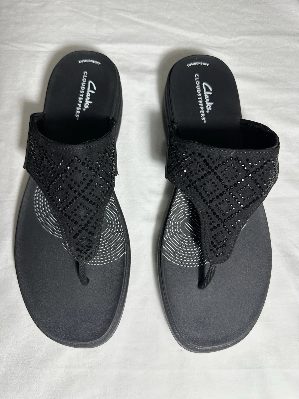 Clarks Women's Black Sandals flip flop style women size 10 New without tag
