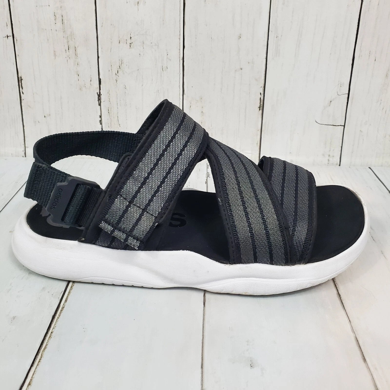 Adidas 90s Style Sandal Slides Women's Size 7 Black White Comfy Straps Stretch