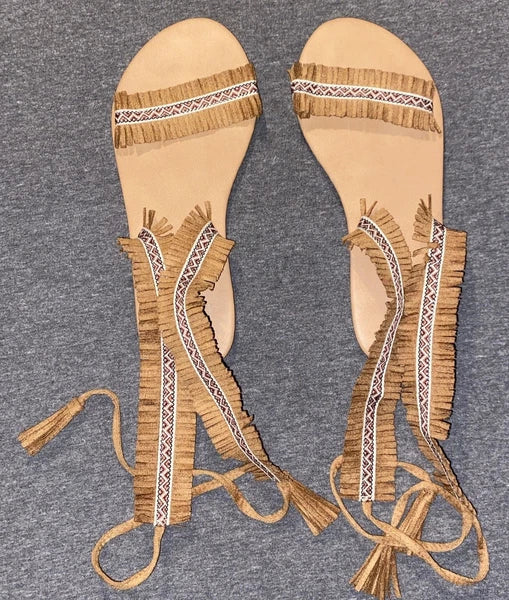Boho Fringe Lace-Up Gladiator Moccasin Style Sandal Women's Size 10 Flat