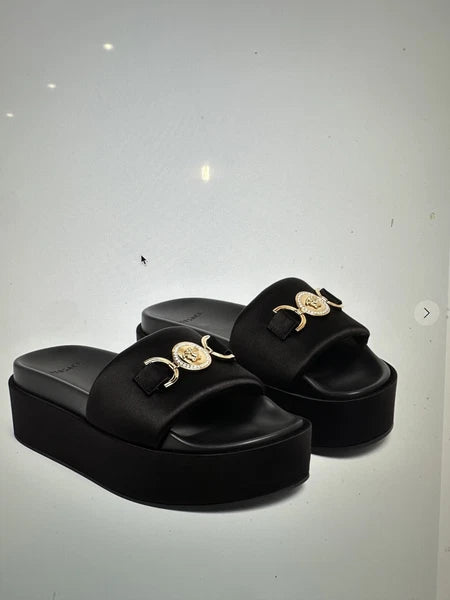 Black VERSACE MEDUSA '95 BIGGIE Platform Slide Sandal Sz 9 SOLD OUT EXCELLENT