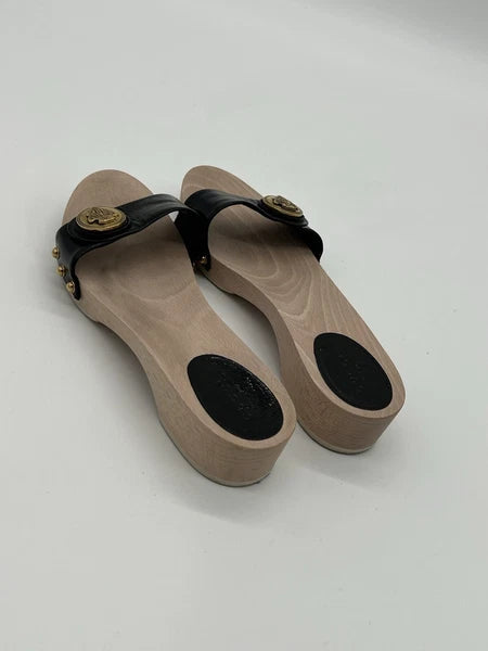 Gucci Hysteria Women Sz 8B Black Patent Leather Slide Wood Soles Fashion Sandals