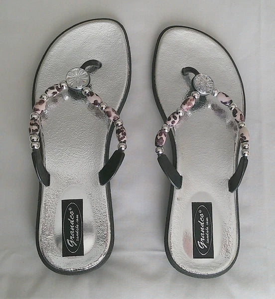 GrandCo Silver Thong Slide-on Sandal Bead Straps Silver 1" Heel Size 8M